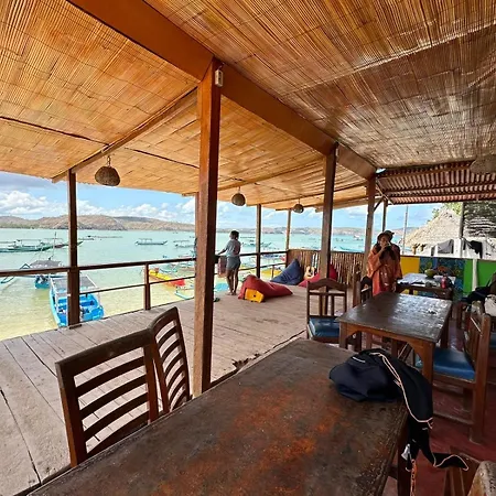 Aussy Skin Surf Cafe And Home Stay Bumbang Exterior foto